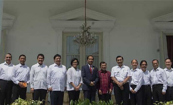 Jokowi dan beberapa Menteri KIK I