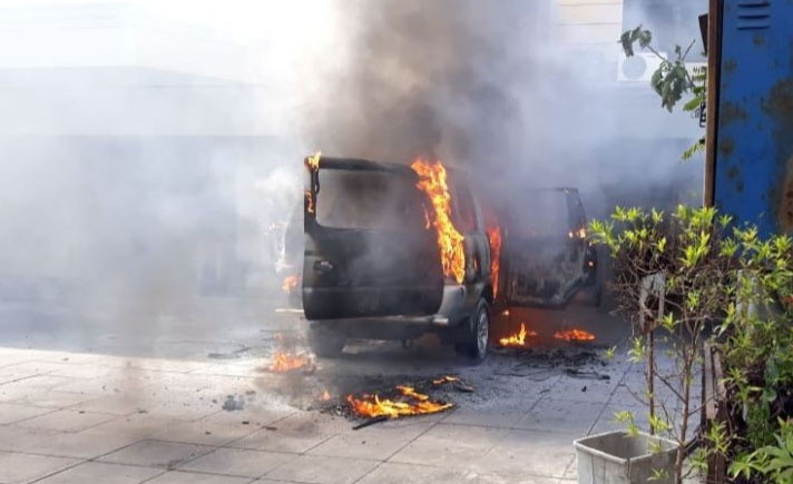 Mobil Gereja Terbakar