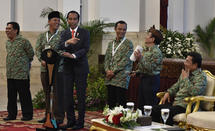 Jokowi - Moeldoko