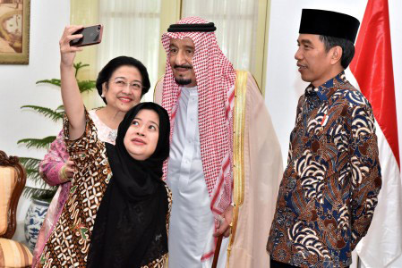 Selfie Raja Salman