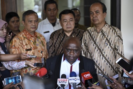 Berita komisioner-komnas-ham-natalius-pigai-1