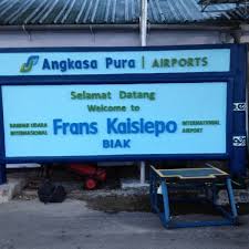 Bandara Frans Kaisiepo, Biak