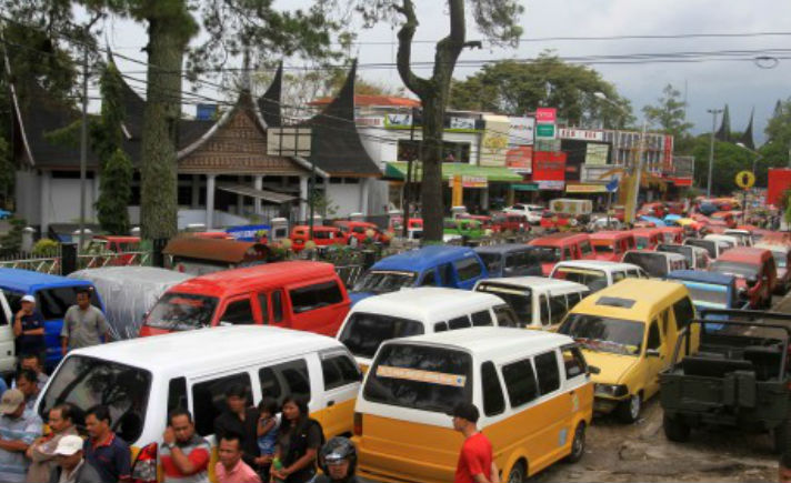 Angkot Mogok.