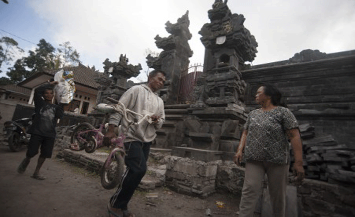 Gunung Agung Siaga Tiga