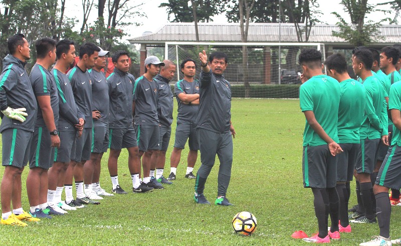 Hal Gila Ini Bakal Dilakukan Sjafri, Jika Timnas U19 Lolos ke Piala Dunia Hal Gila Ini Bakal Dilakukan Sjafri, Jika Timnas U19 Lolos ke Piala Dunia