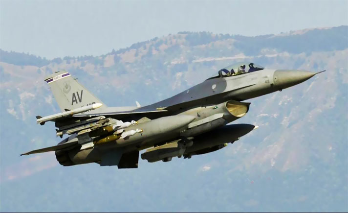 Serangan Udara AS Menang, Tembakan Nuklir Korut Unggul  Tagar