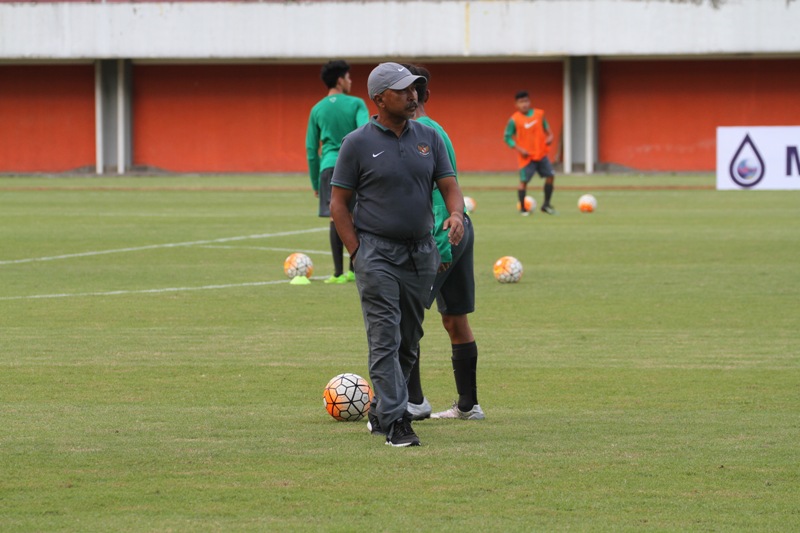 Pelatih Timnas Indonesia U-16, Fahri Husaini