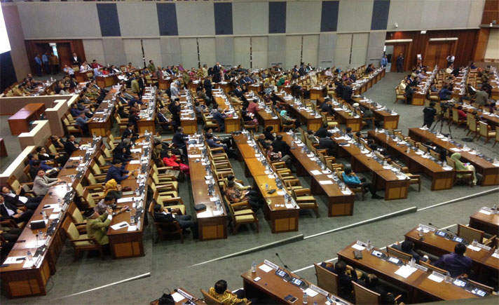 Sidang paripurna DPR