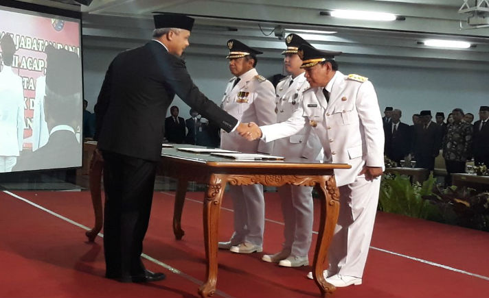 Saelany Machfudz Resmi Dilantik Sebagai Walikota Pekalongan