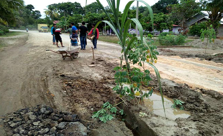 Jalan Rusak di Bangka Belitung
