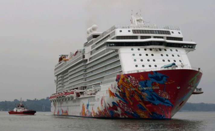 Kapal Pesiar Genting Dream