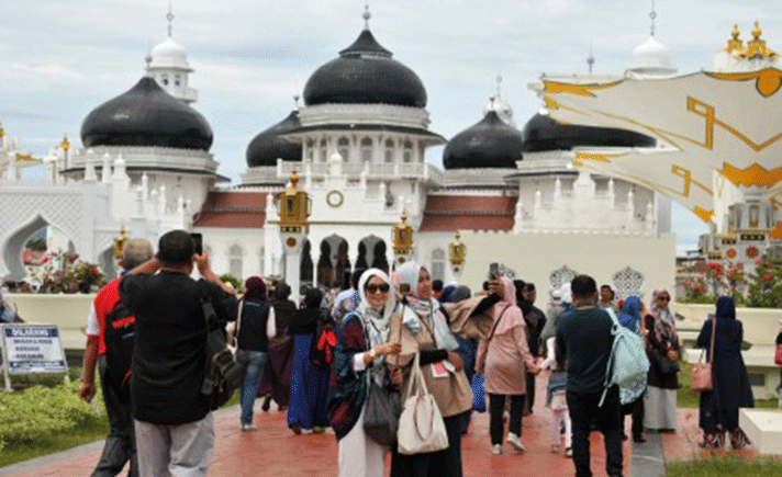 Kunjungi Banda Aceh
