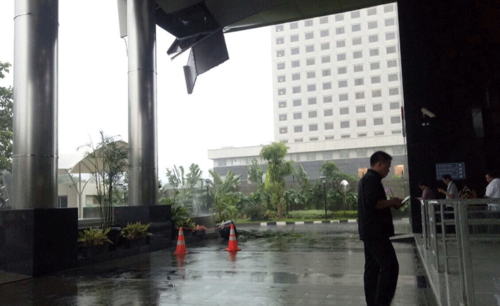 Atap Gedung KPK Amrol