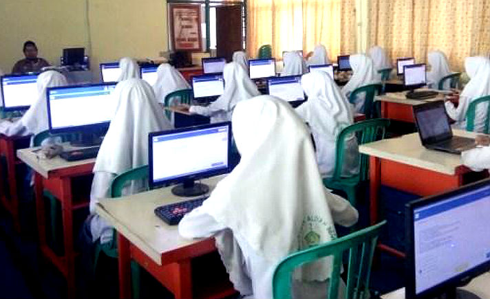 Dana UNBK Terbatas, Kemenag Gabungkan Madrasah Dana UNBK Terbatas, Kemenag Gabungkan Madrasah