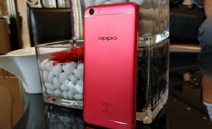 Oppo F5 Red Edition