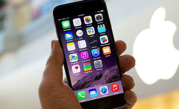 iPhone Melambat Apple Dihadang Masalah