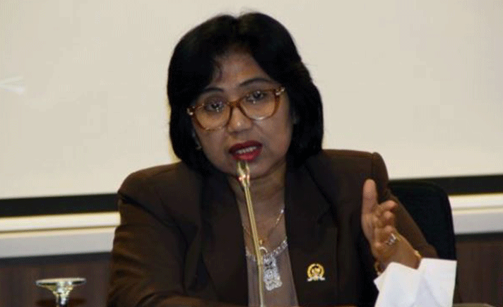 Irma Suryani Chaniago