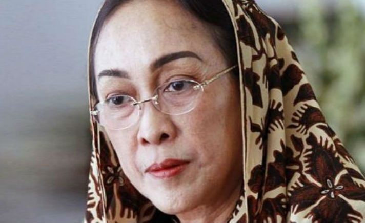 Sukmawati Soekarnoputri 2