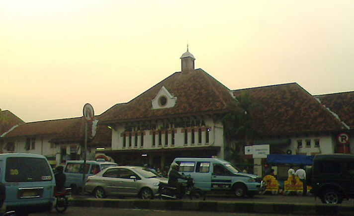 Stasiun Jatinegara