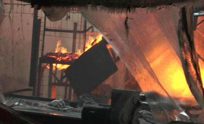 Pabrik Tekstil PT Lokatex Terbakar