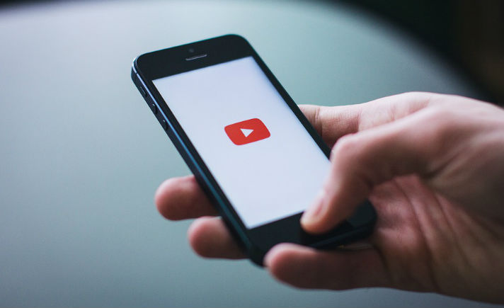 YouTuber