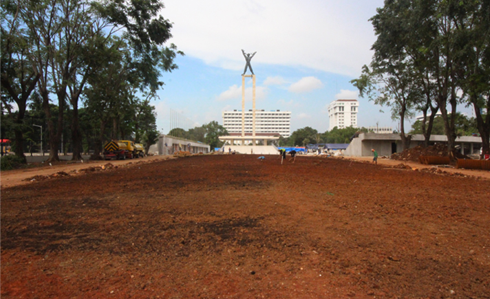 Foto Lapangan Banteng Ahok Menggagas Anies Menggilas Tagar