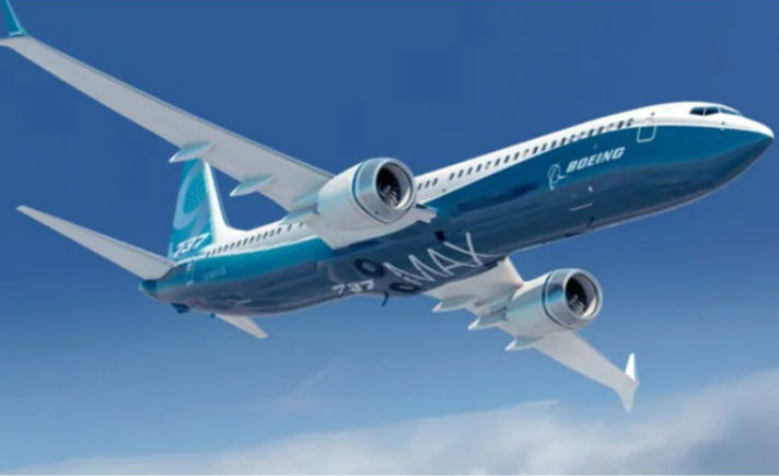 Boeing 737 MAX 8