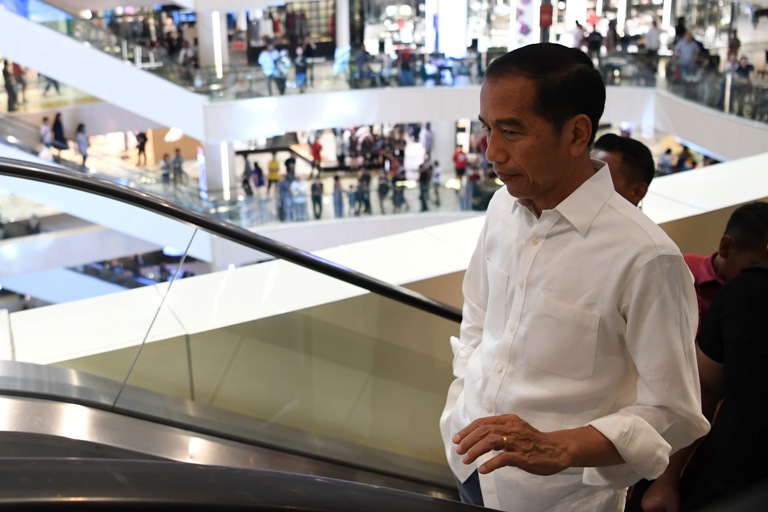 Jokowi di Mal Tunjungan