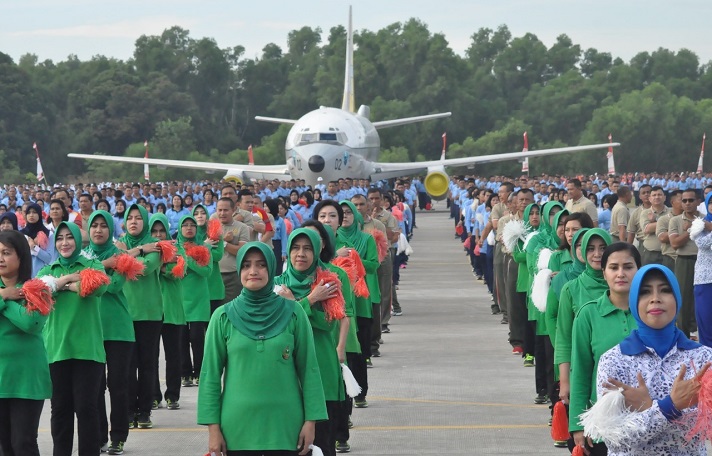 Tarian Gemu Famire Pecahkan Rekor MURI