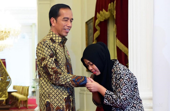 Jokowi dan Siti Aisyah
