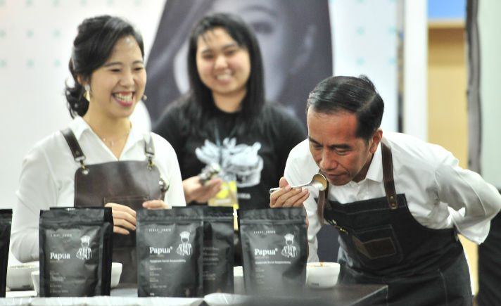 Jokowi Jadi Barista