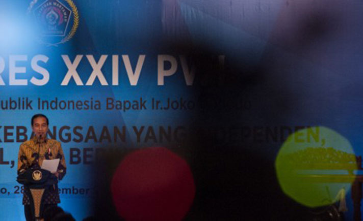 PRESIDEN JOKOWI MEMBUKA KONGRES PWI