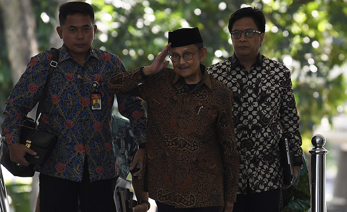 BJ Habibie dan Jokowi