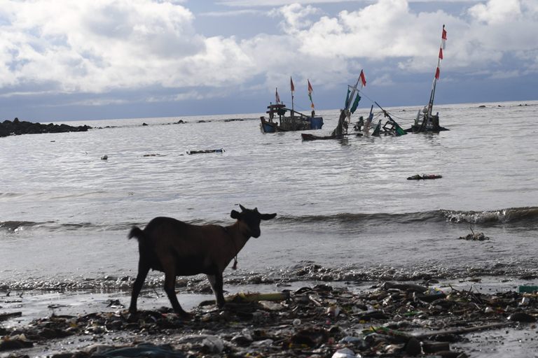 Tsunami Selat Sunda