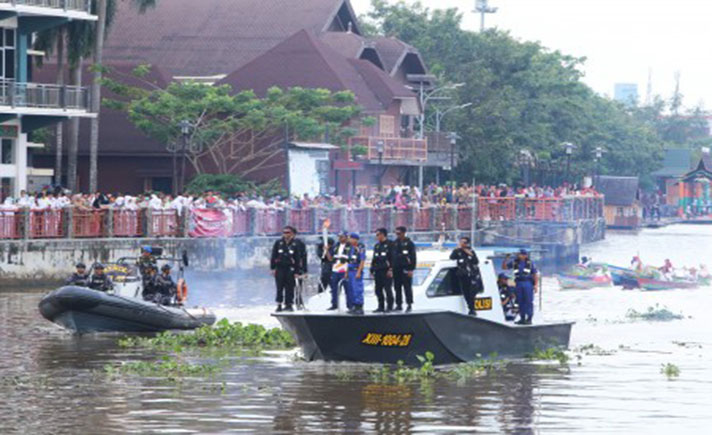 Obor Asian Games di Sungai Martapura