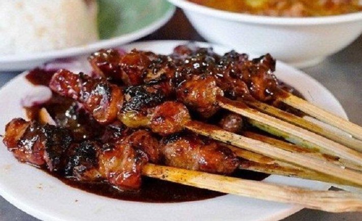 Sate kambing Mbok galak