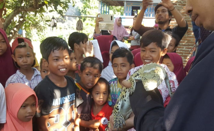 Reptil melawan narkoba