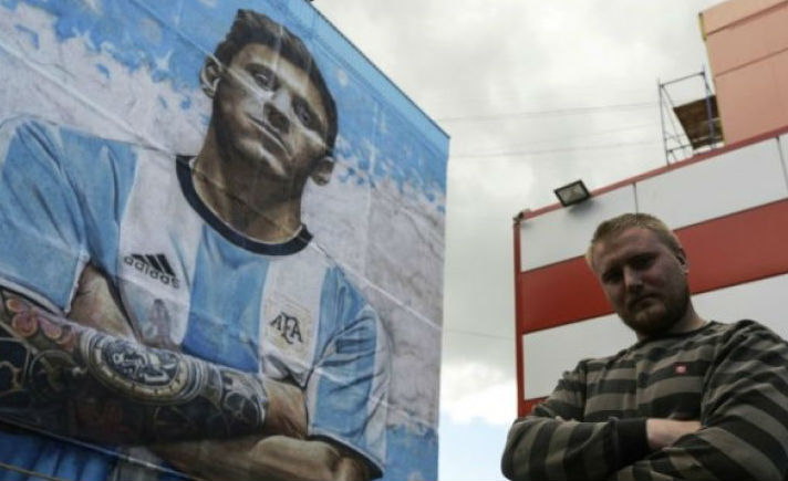 Mural raksasa Lionel Messi