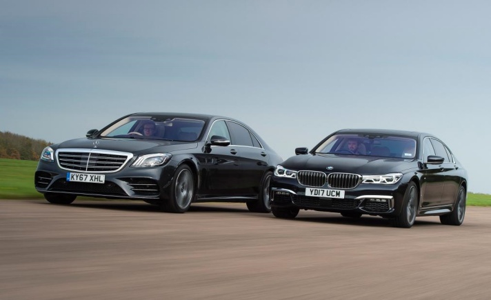 Mercedes Benz S 600 dan BMW Seri 7