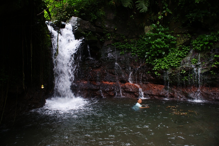 Air Terjun Cipeuteuy