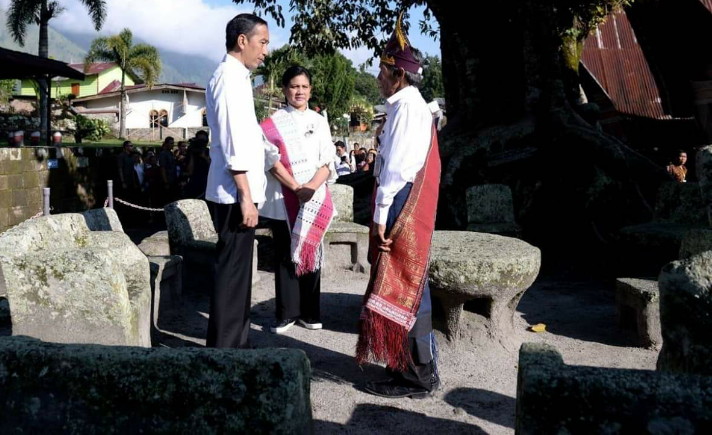 https://www.tagar.id/Asset/uploads/533613-jokowi.jpeg