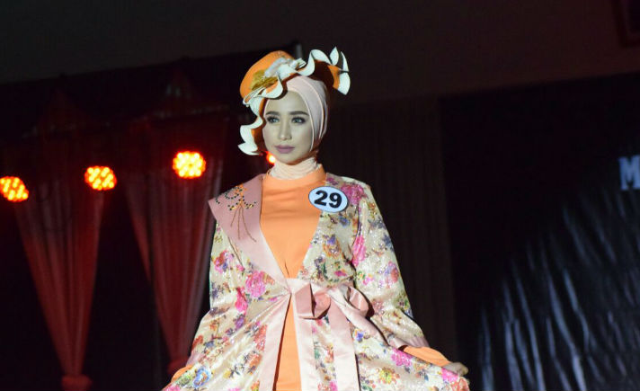 Fashion Show Mahasiswi Aceh