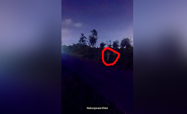 9000 Koleksi Foto Penampakan Pocong Di Kedungwaru HD Terbaik