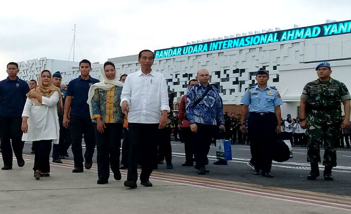 Di Appron Terminal Baru Bandara Ahmad Yani