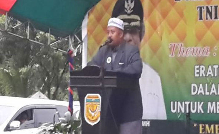 Ustadz Amin AR