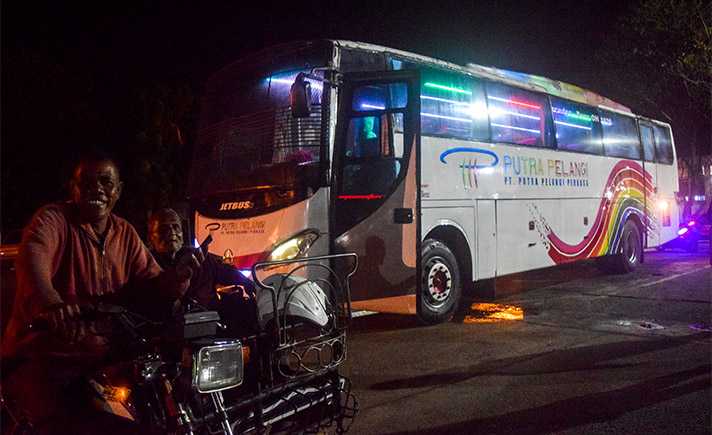 Suasana Terminal Batoh