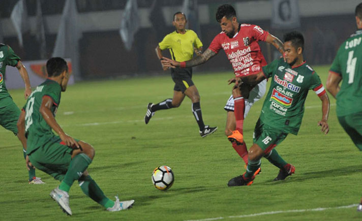 Bali United Versus PSMS