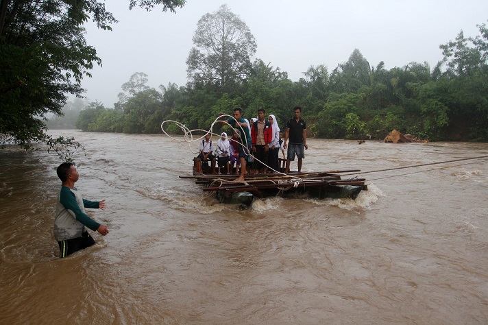 jembatan putus