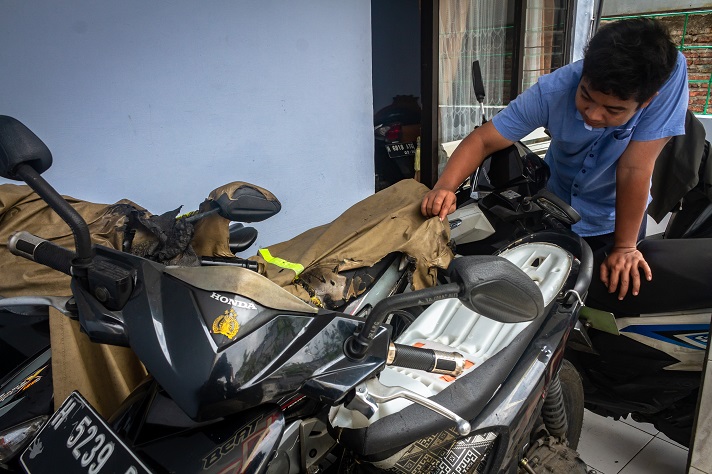 Teror Pembakaran Kendaraan di Semarang