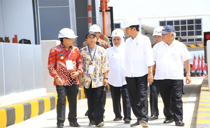 Jokowi di Tol Pandaan-Malang